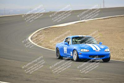 media/Jan-26-2025-CalClub SCCA (Sun) [[cfcea7df88]]/Group 4/Race/